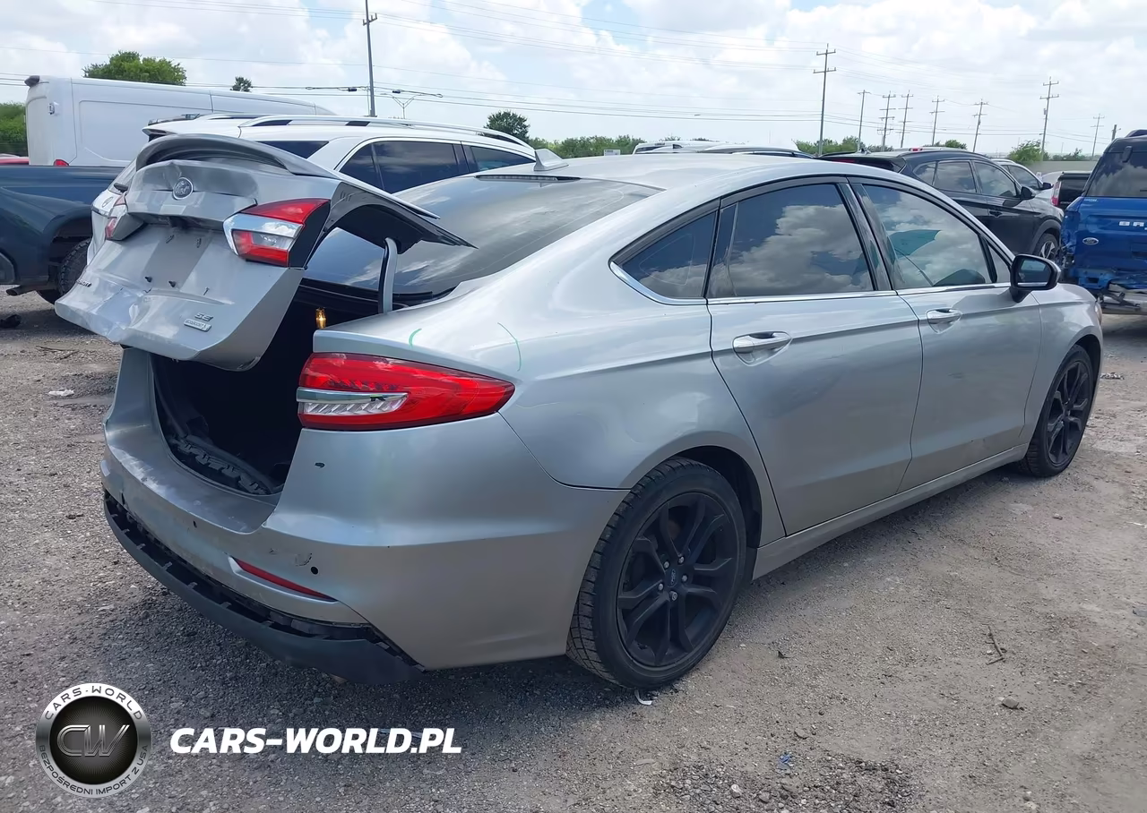 2020 Ford Fusion Se VIN:3FA6P0HD6LR111238 - 4