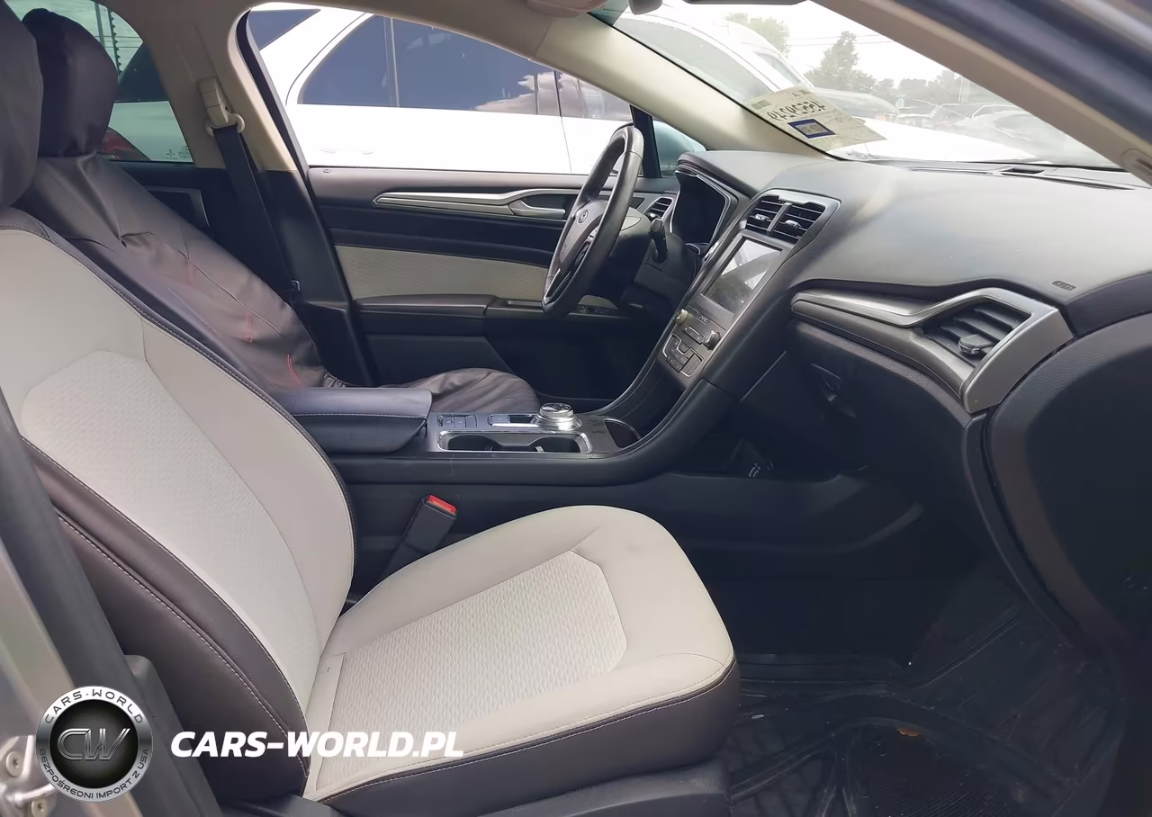 2020 Ford Fusion Se VIN:3FA6P0HD6LR111238 - 5
