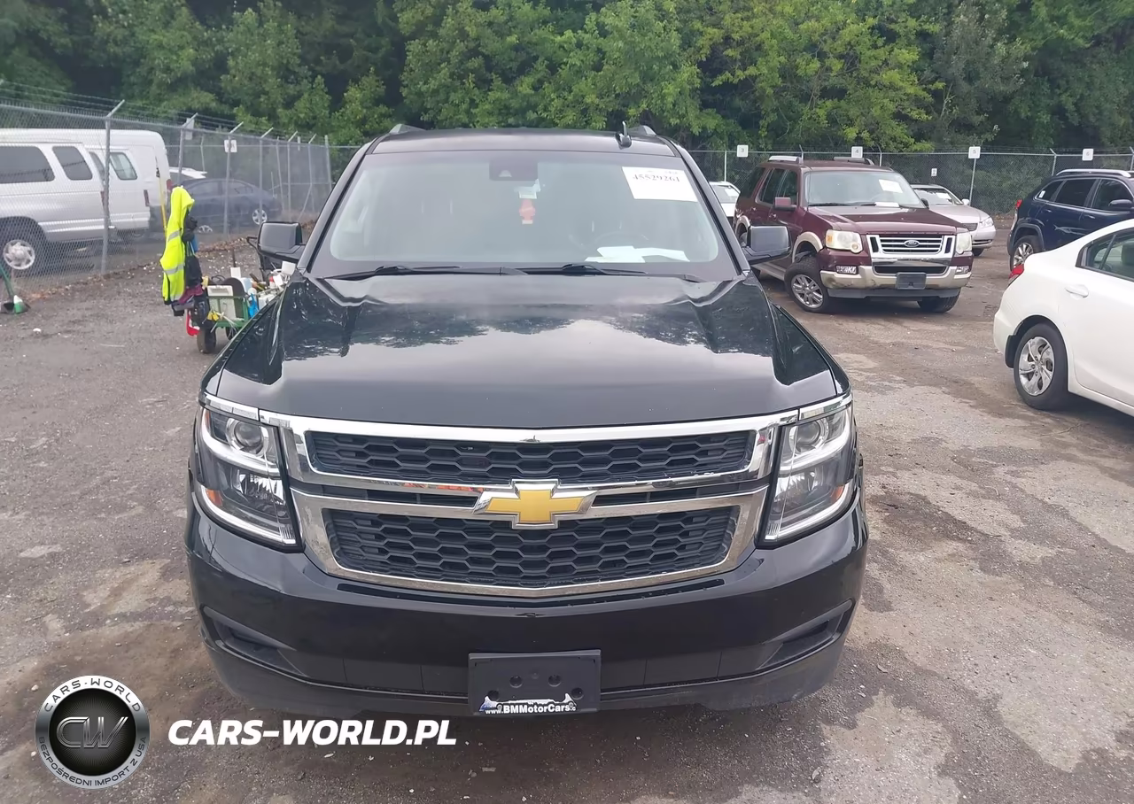 2018 Chevrolet Suburban Lt VIN:1GNSKHKC0JR115162 - 12