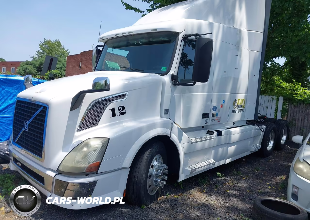 2015 Volvo Vn Vnl VIN:4V4NC9EH4FN912985 - 2