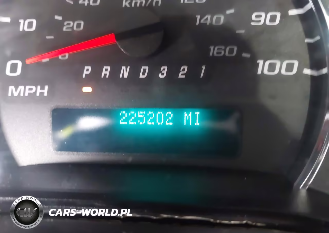 2008 GMC Savana Work Van VIN:1GTFG15X881100449 - 15