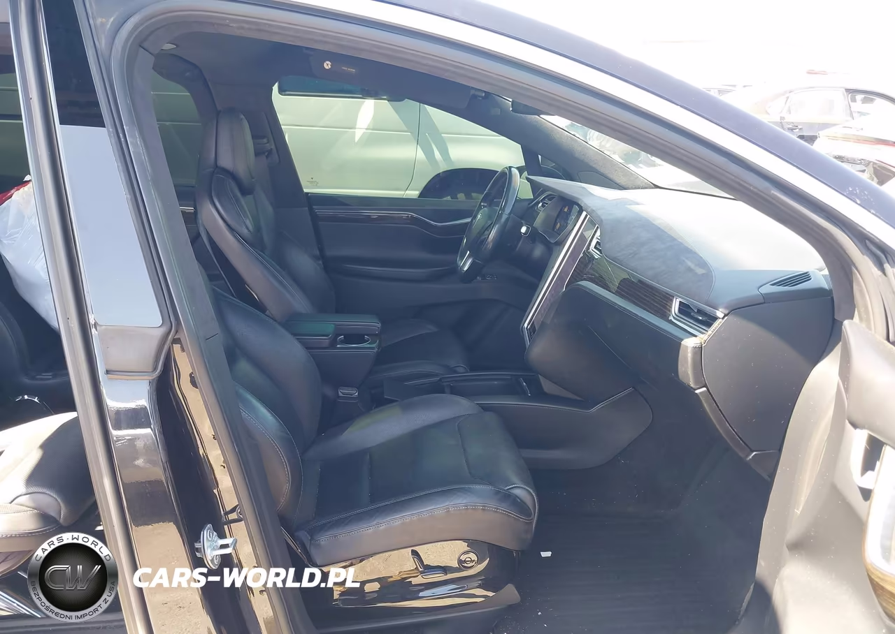 2016 Tesla Model X 75D-P100D-P90D VIN:5YJXCBE46GF000206 - 5