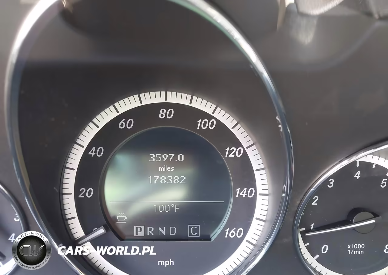 2010 Mercedes-Benz E 550 VIN:WDDKJ7CB8AF025289 - 7