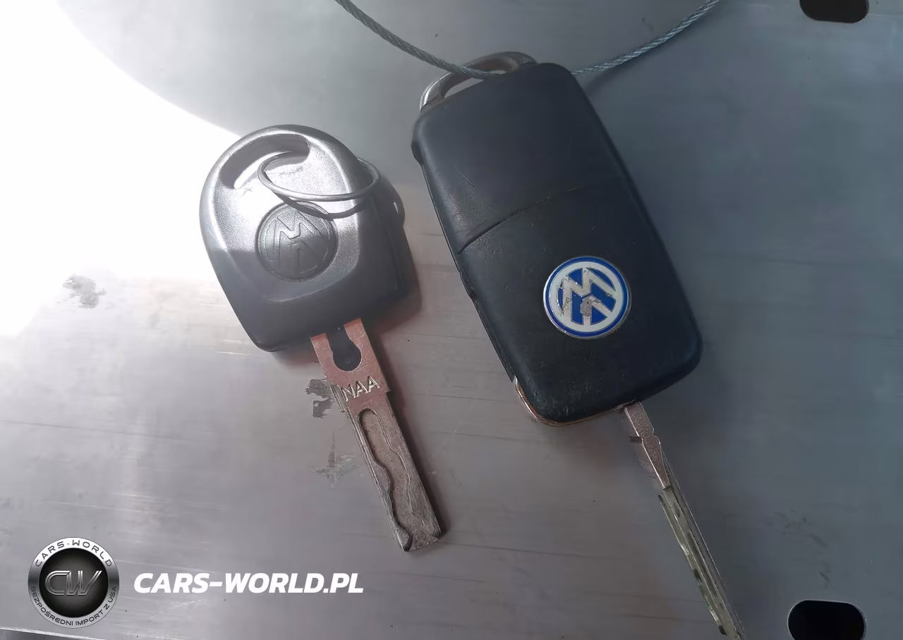 2007 Volkswagen New Beetle Coupe 2.5 (A6) VIN:3VWSW31C87M505905 - 11