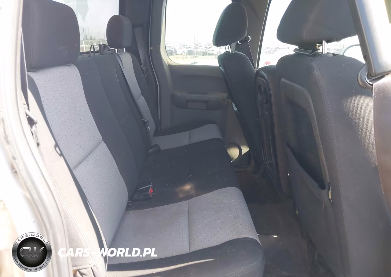 2007 GMC Sierra 1500 Work Truck VIN:2GTEC19C671638235 - 8
