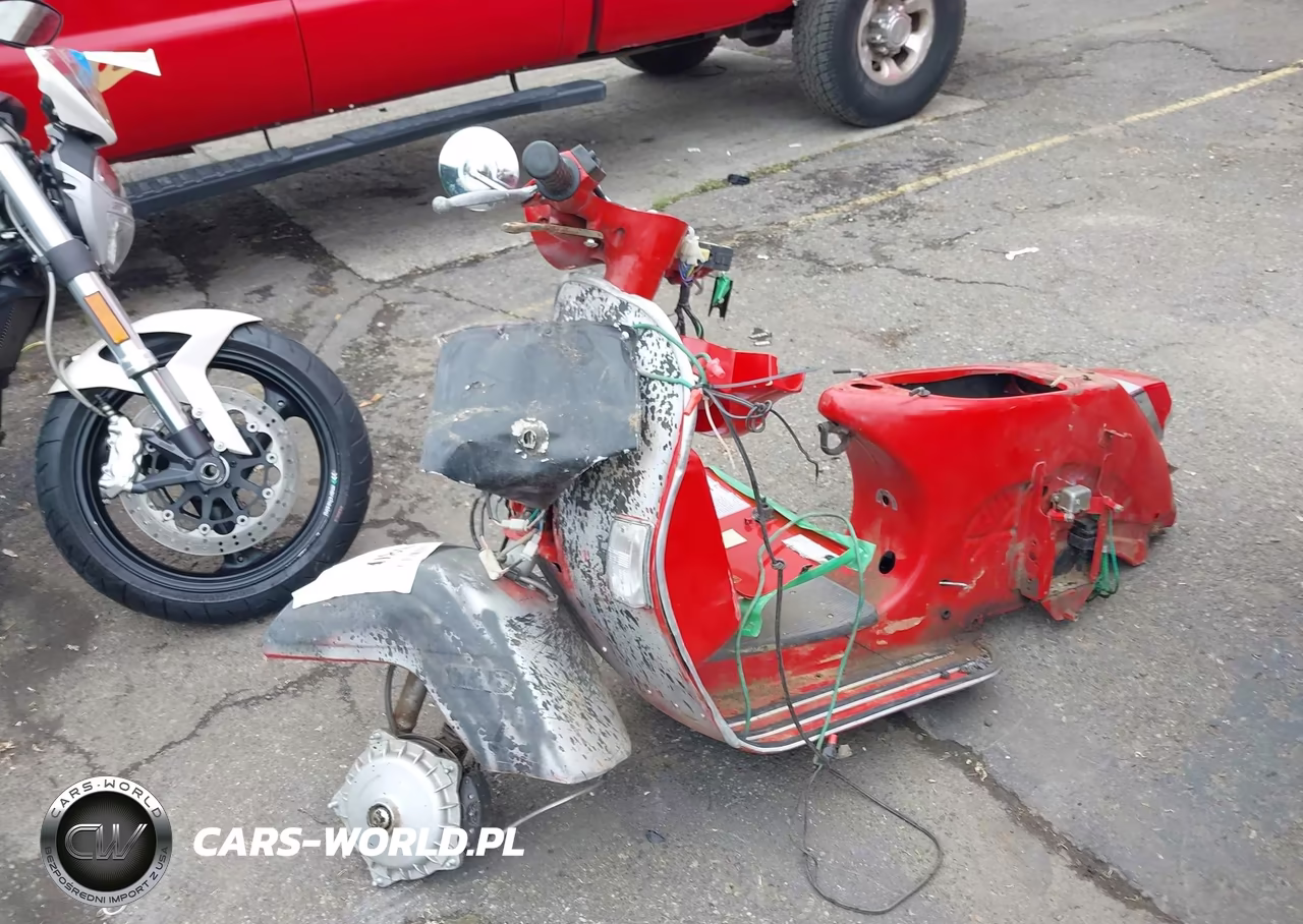 2008 Genuine Scooter Co. Stella 2-Stroke VIN:MD7CG84A883118144 - 2