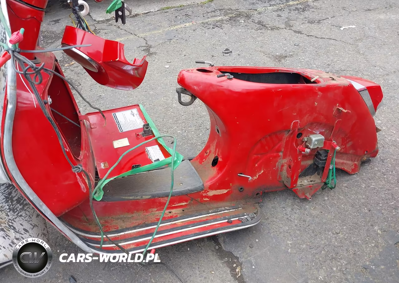 2008 Genuine Scooter Co. Stella 2-Stroke VIN:MD7CG84A883118144 - 9