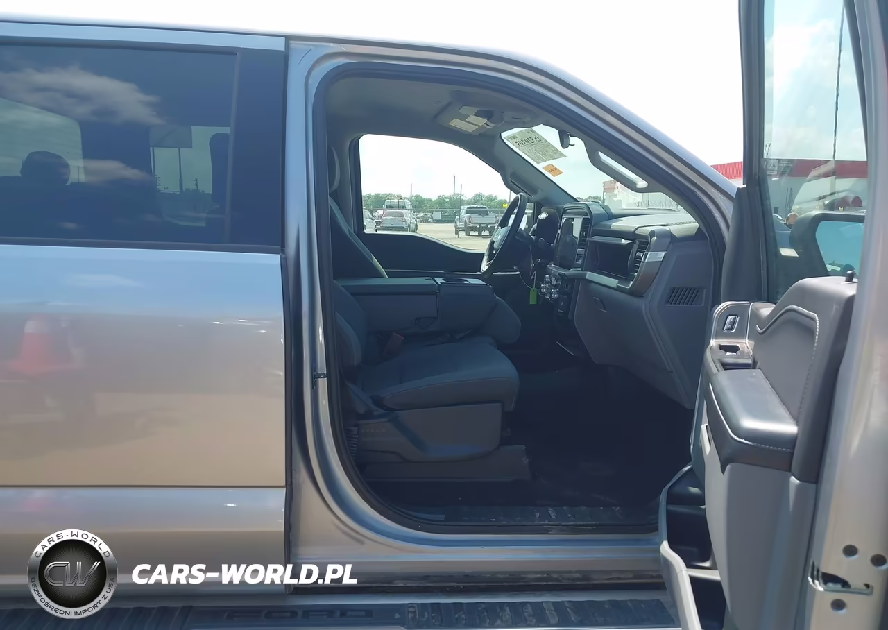2025 Ford F-150 Xlt VIN:1FTEW3KP9SKE05832 - 5