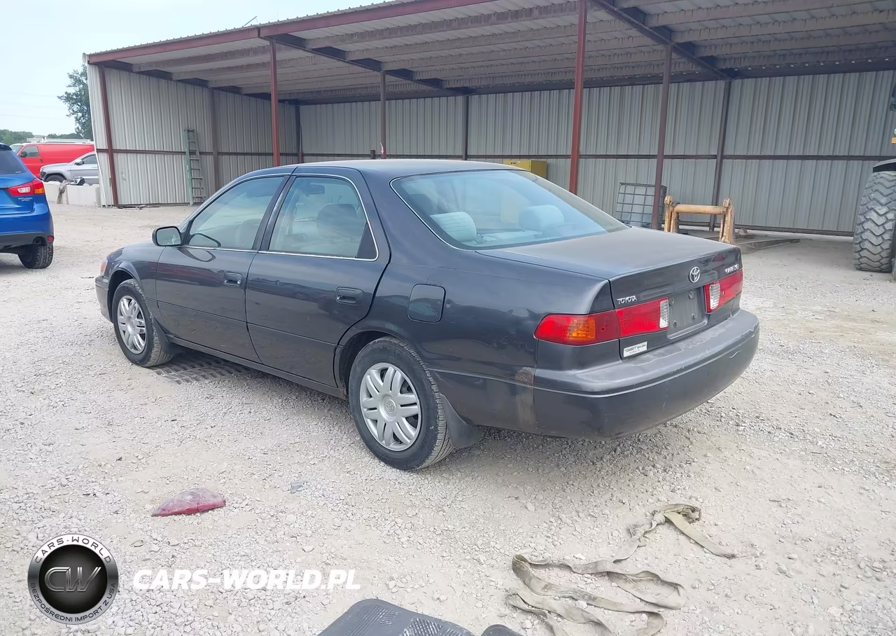 2000 Toyota Camry Le VIN:4T1BG22K8YU962156 - 3