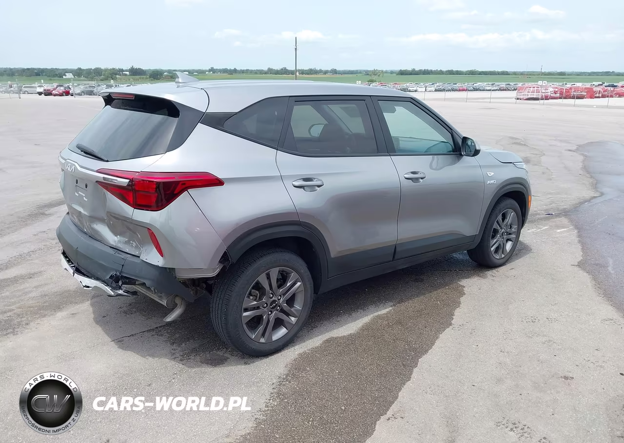 2023 Kia Seltos Lx VIN:KNDEPCAA4P7405600 - 4