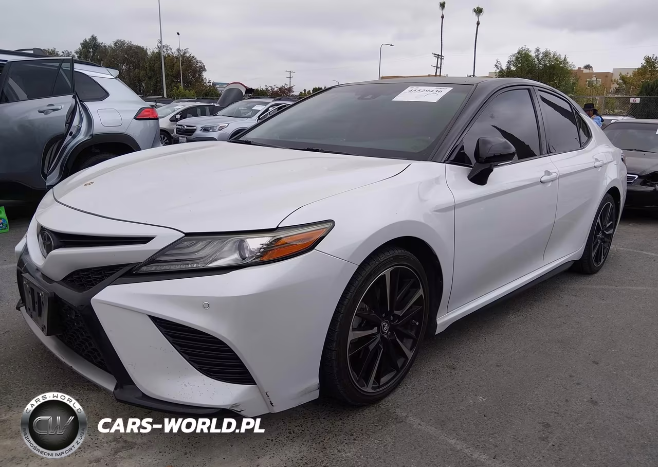 2018 Toyota Camry Xse VIN:4T1B61HK2JU110721 - 2