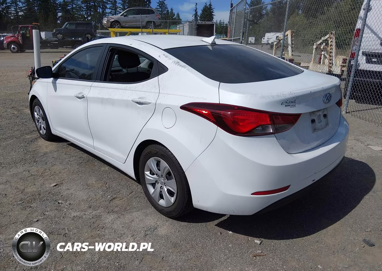 2016 Hyundai Elantra Se VIN:5NPDH4AE9GH765863 - 3