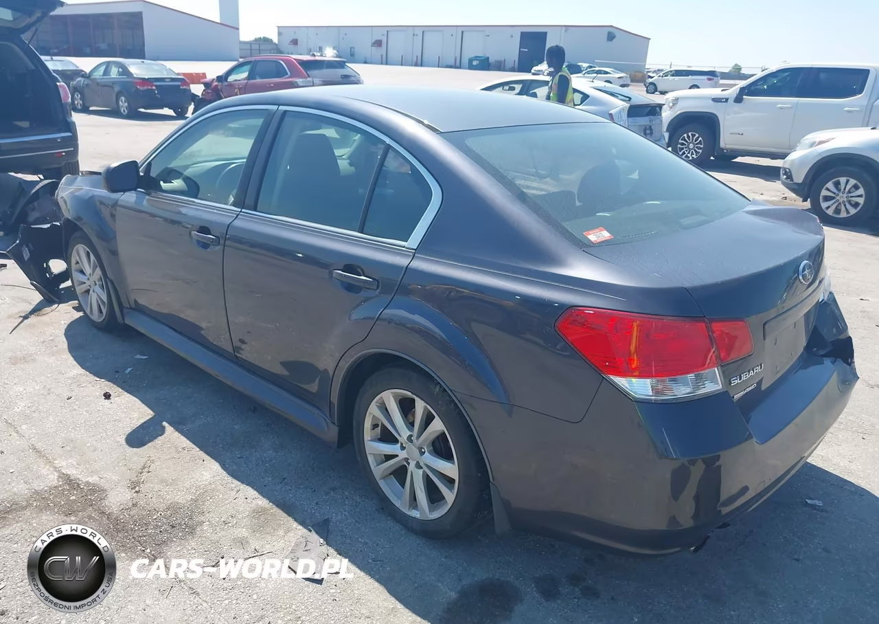 2013 Subaru Legacy 2.5I Premium VIN:4S3BMCC6XD3004415 - 3