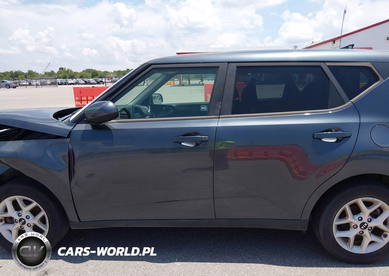 2020 Kia Soul S VIN:KNDJ23AU4L7046542 - 14