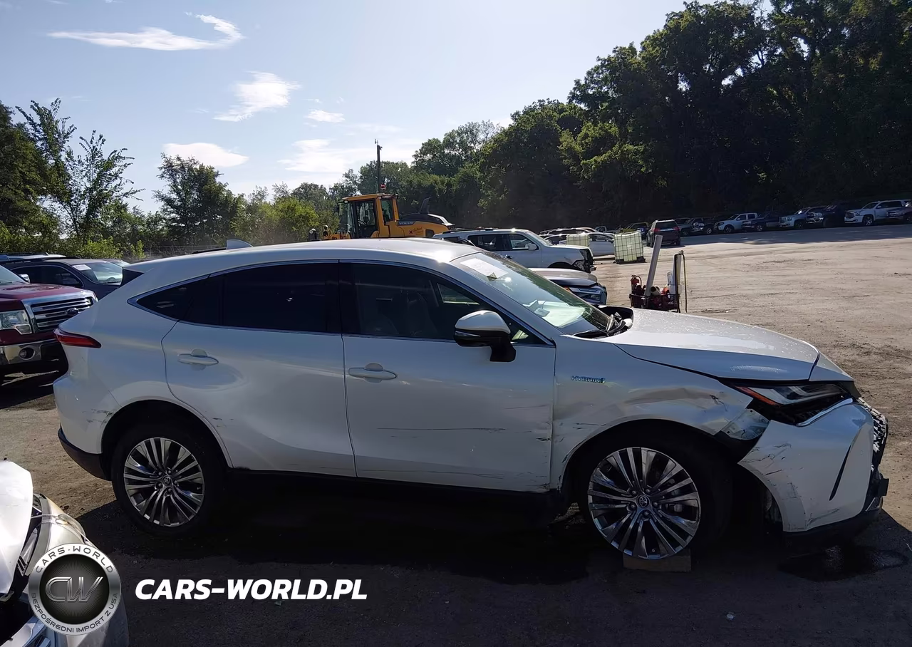 2021 Toyota Venza Limited VIN:JTEAAAAH9MJ066683 - 13