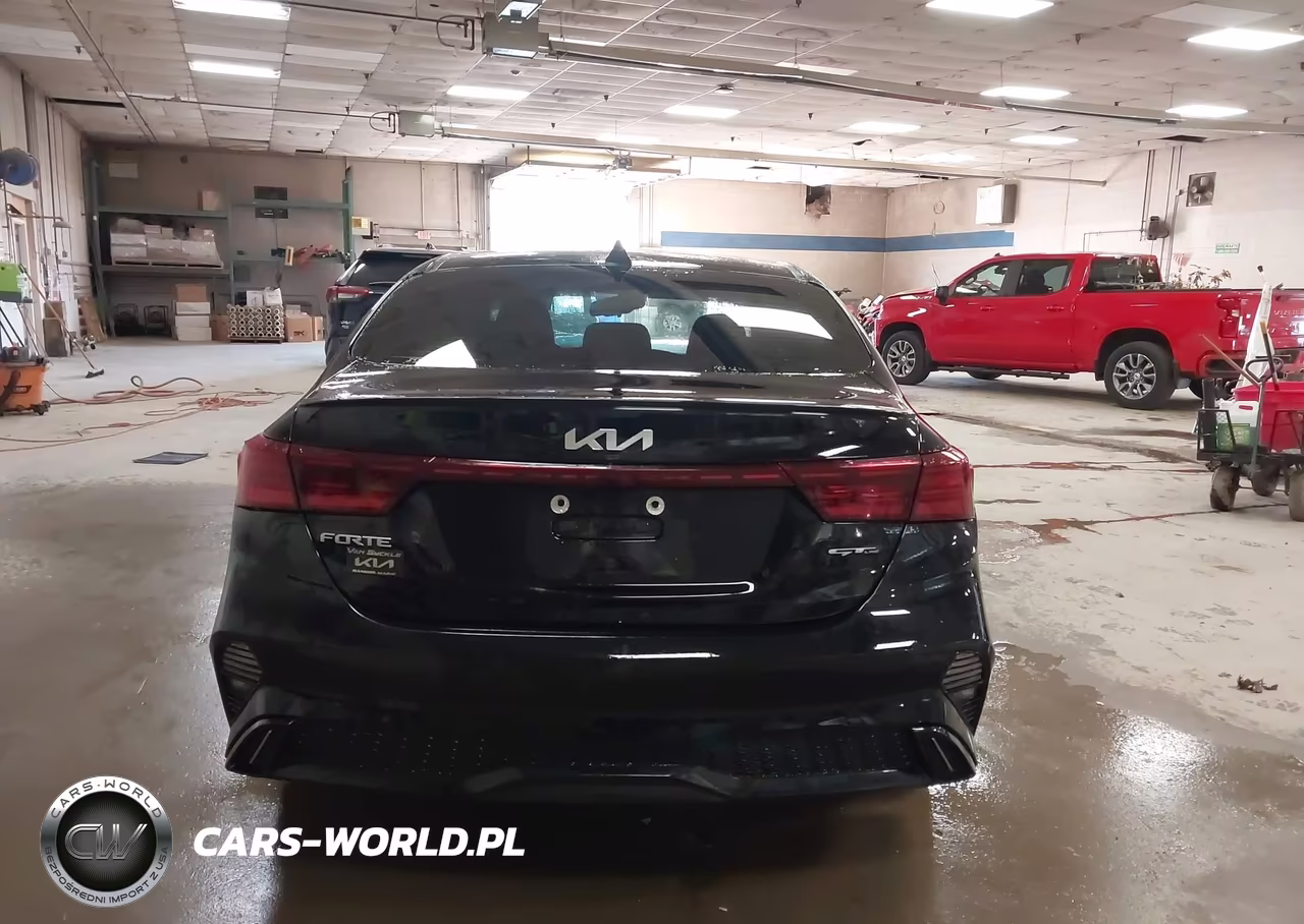 2023 Kia Forte Gt-Line VIN:3KPF54AD0PE601205 - 16