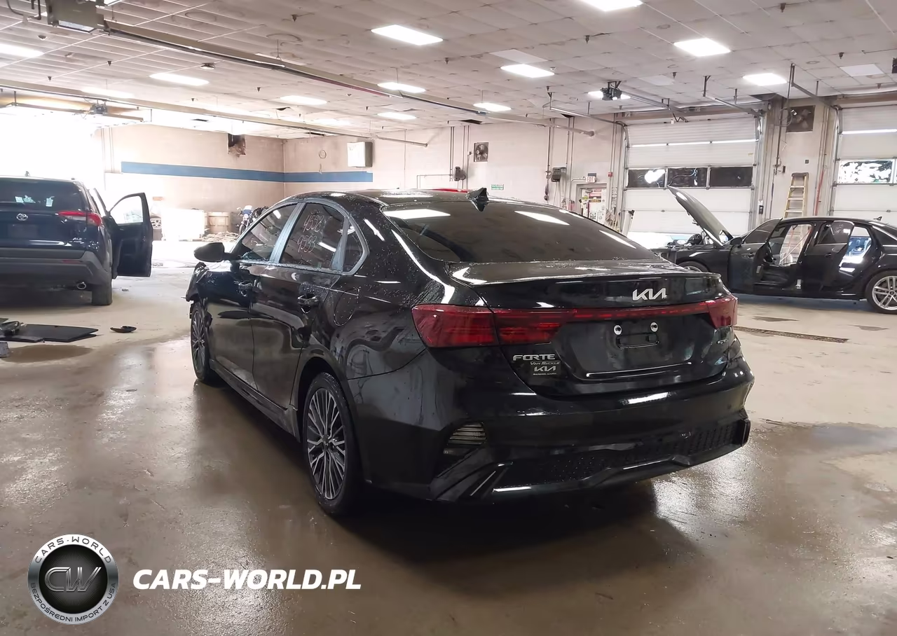 2023 Kia Forte Gt-Line VIN:3KPF54AD0PE601205 - 3