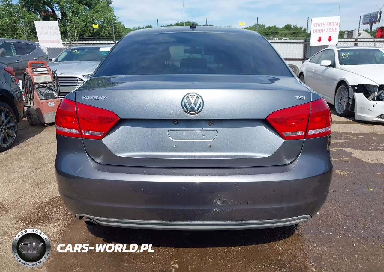 2014 Volkswagen Passat 1.8T S VIN:1VWAT7A35EC076295 - 16