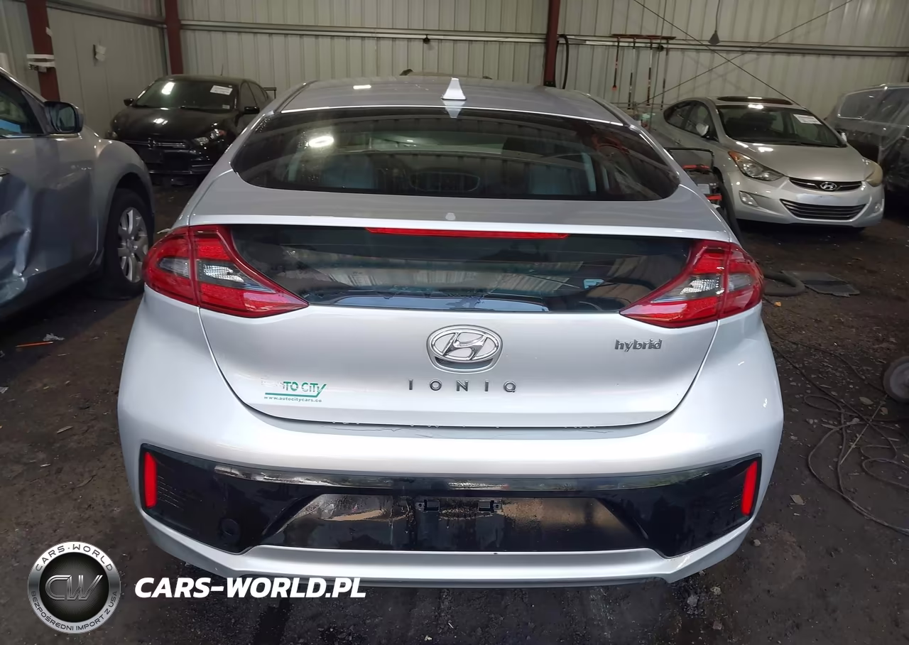 2018 Hyundai Ioniq Hybrid Limited VIN:KMHC85LC7JU066270 - 17