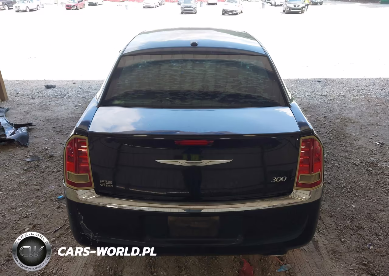 2012 Chrysler 300 VIN:2C3CCAAG9CH289342 - 17