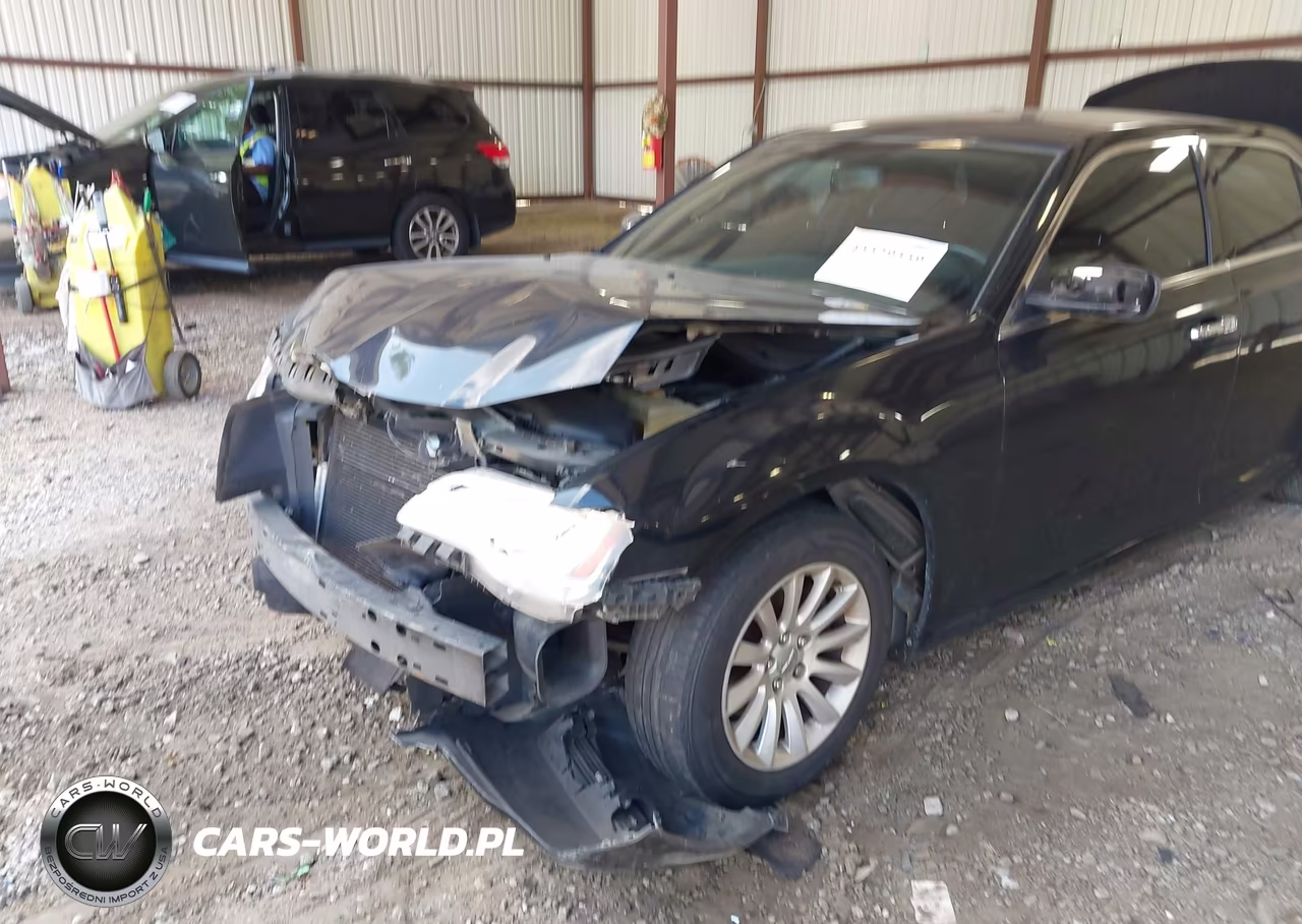 2012 Chrysler 300 VIN:2C3CCAAG9CH289342 - 6