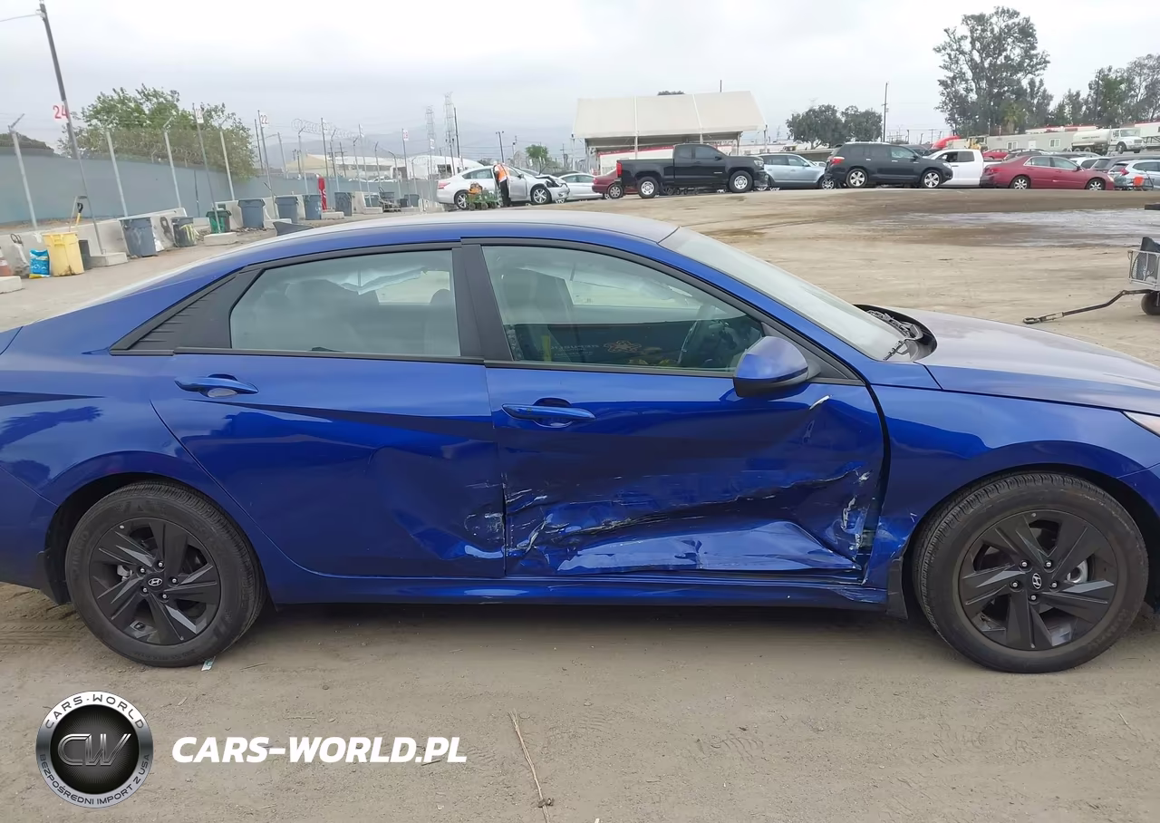 2022 Hyundai Elantra Sel VIN:5NPLM4AG5NH064386 - 13