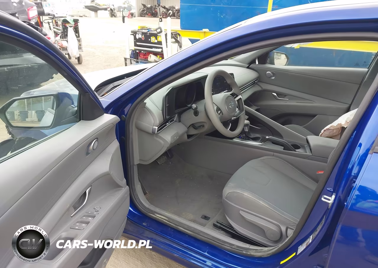 2022 Hyundai Elantra Sel VIN:5NPLM4AG5NH064386 - 5