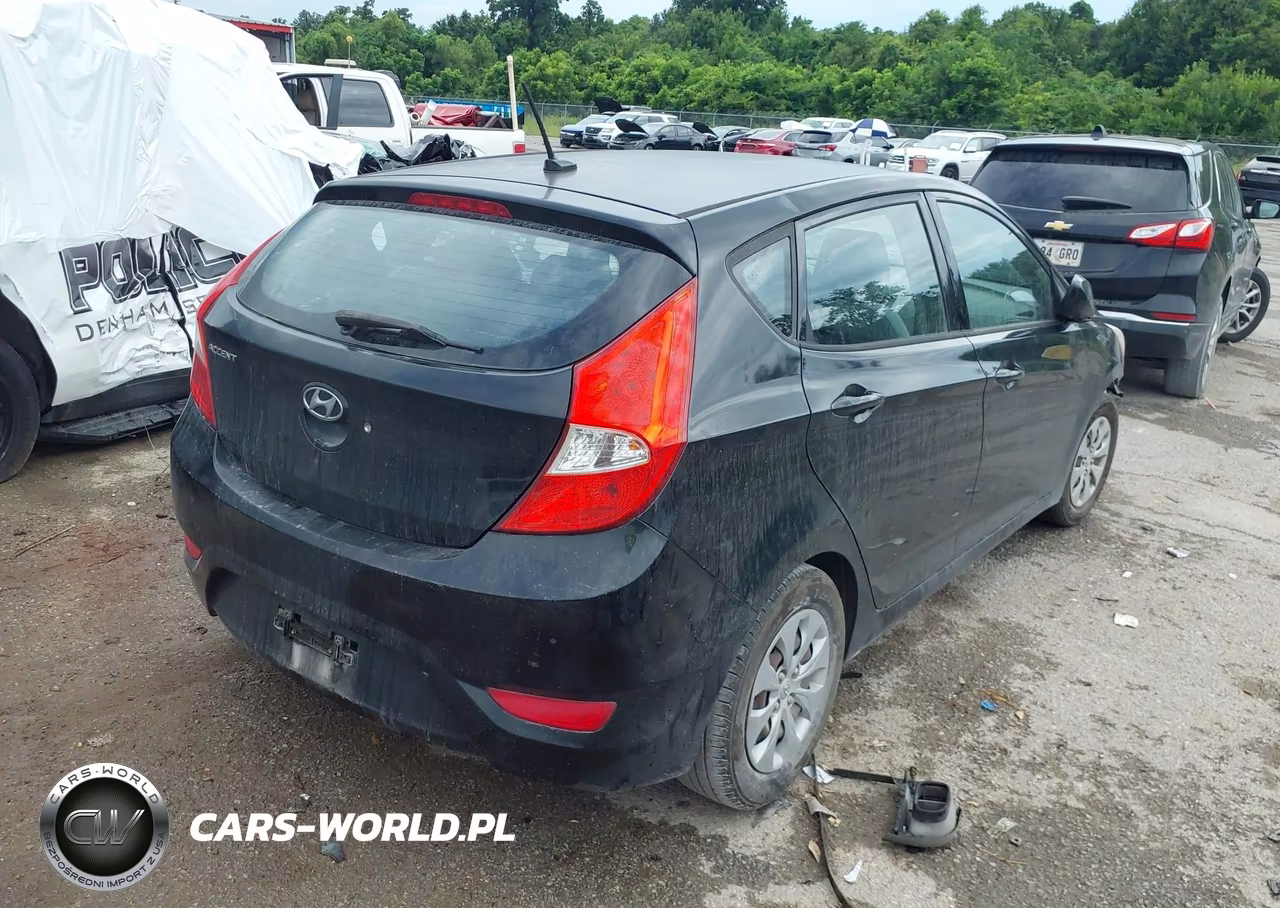 2017 Hyundai Accent Se VIN:KMHCT5AE8HU343926 - 4