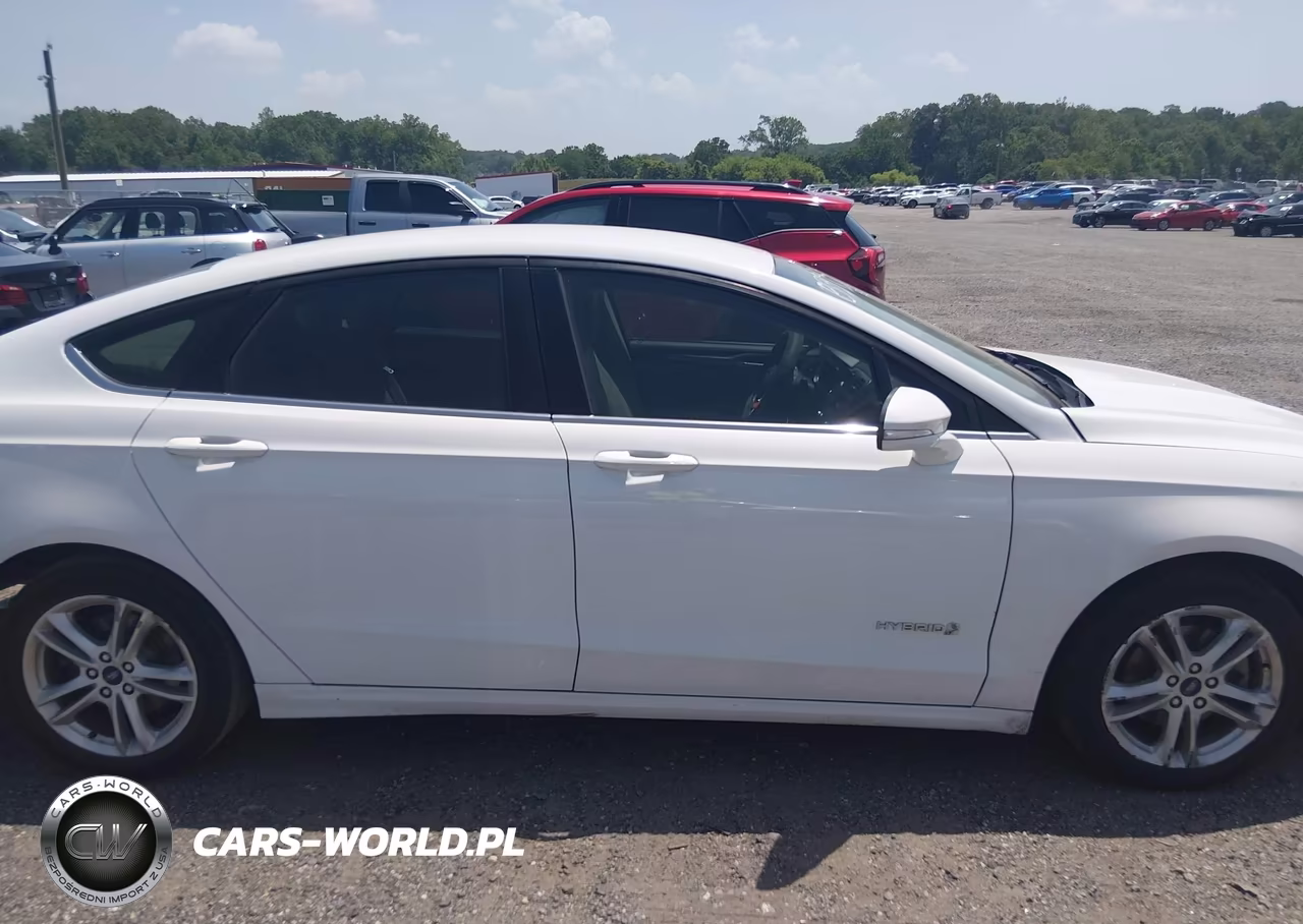 2018 Ford Fusion Hybrid Se VIN:3FA6P0LU9JR253748 - 13