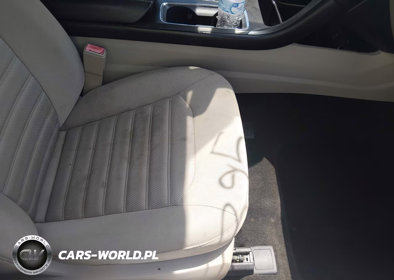 2018 Ford Fusion Hybrid Se VIN:3FA6P0LU9JR253748 - 5
