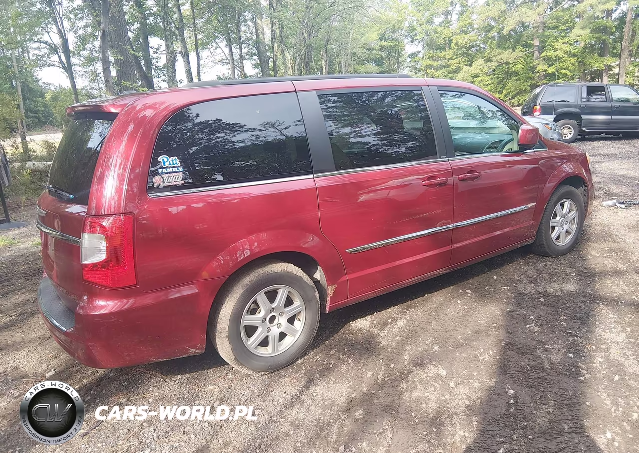 2011 Chrysler Town & Country Touring VIN:2A4RR5DG1BR716457 - 4