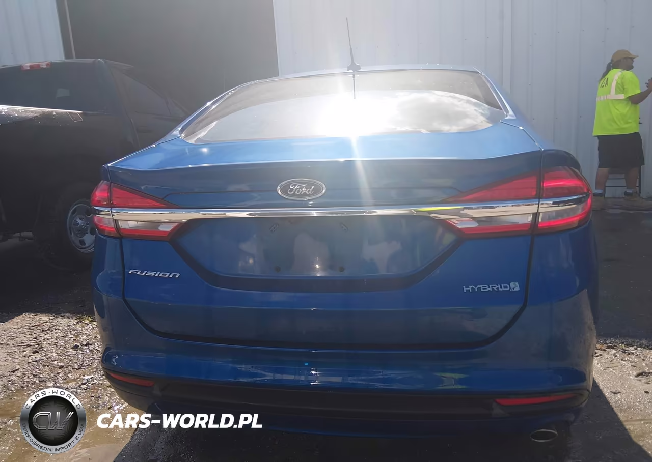 2017 Ford Fusion Hybrid S VIN:3FA6P0UU1HR360799 - 16