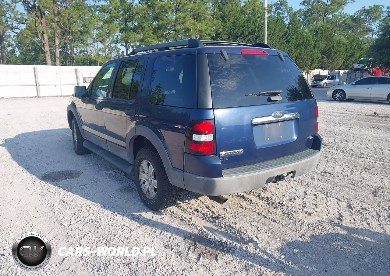2006 Ford Explorer Xlt VIN:1FMEU63E66UA26524 - 3