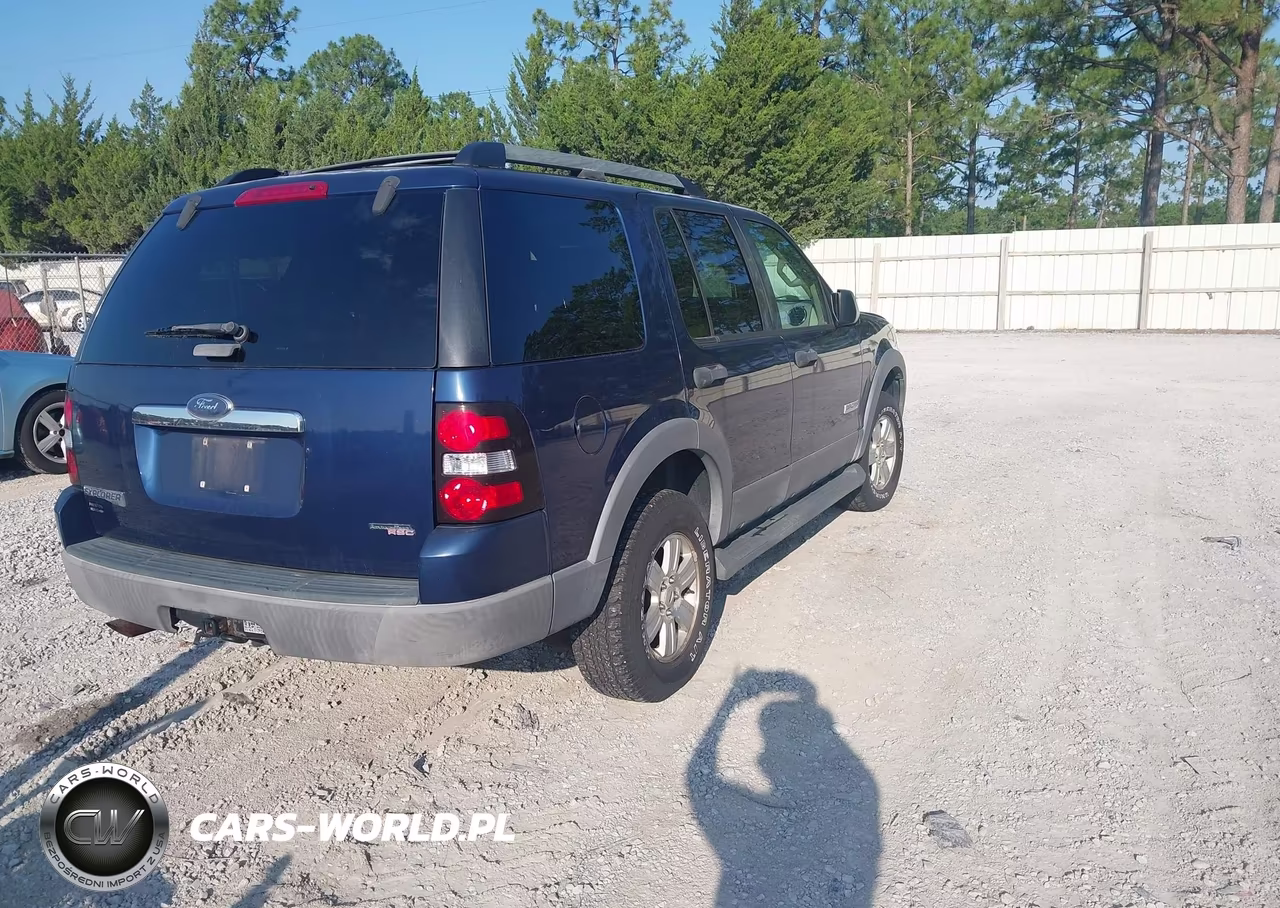 2006 Ford Explorer Xlt VIN:1FMEU63E66UA26524 - 4