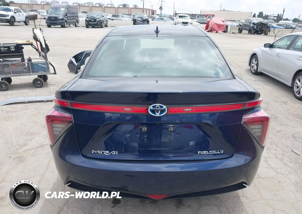 2018 Toyota Mirai VIN:JTDBVRBD9JA004834 - 17