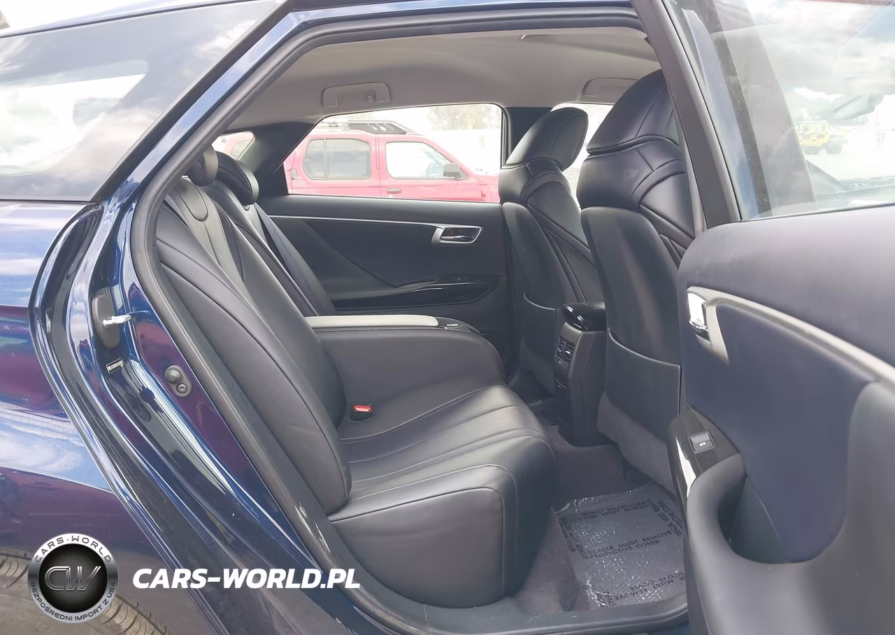 2018 Toyota Mirai VIN:JTDBVRBD9JA004834 - 8