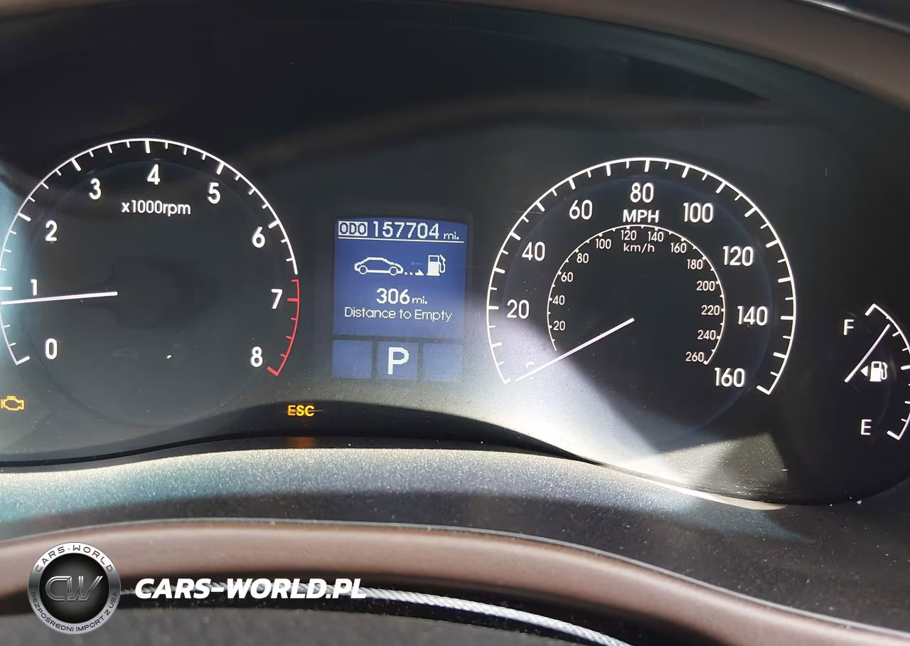 2010 Hyundai Genesis 4.6 VIN:KMHGC4DF4AU086298 - 7