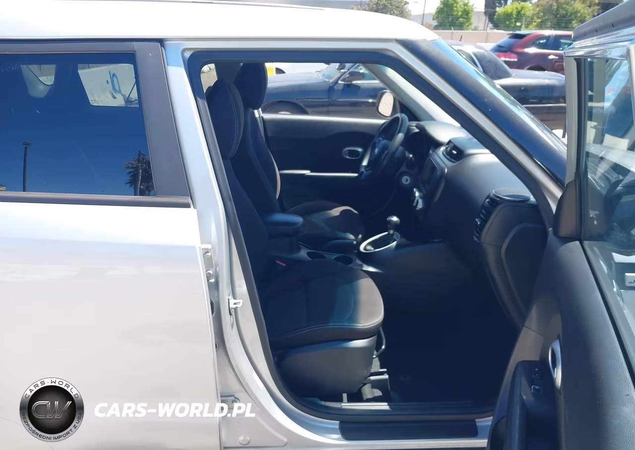 2017 Kia Soul VIN:KNDJN2A22H7463505 - 5