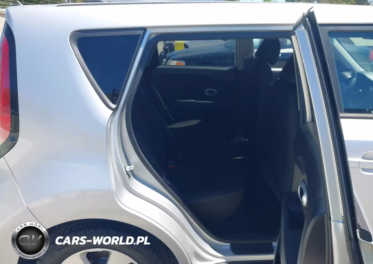 2017 Kia Soul VIN:KNDJN2A22H7463505 - 8