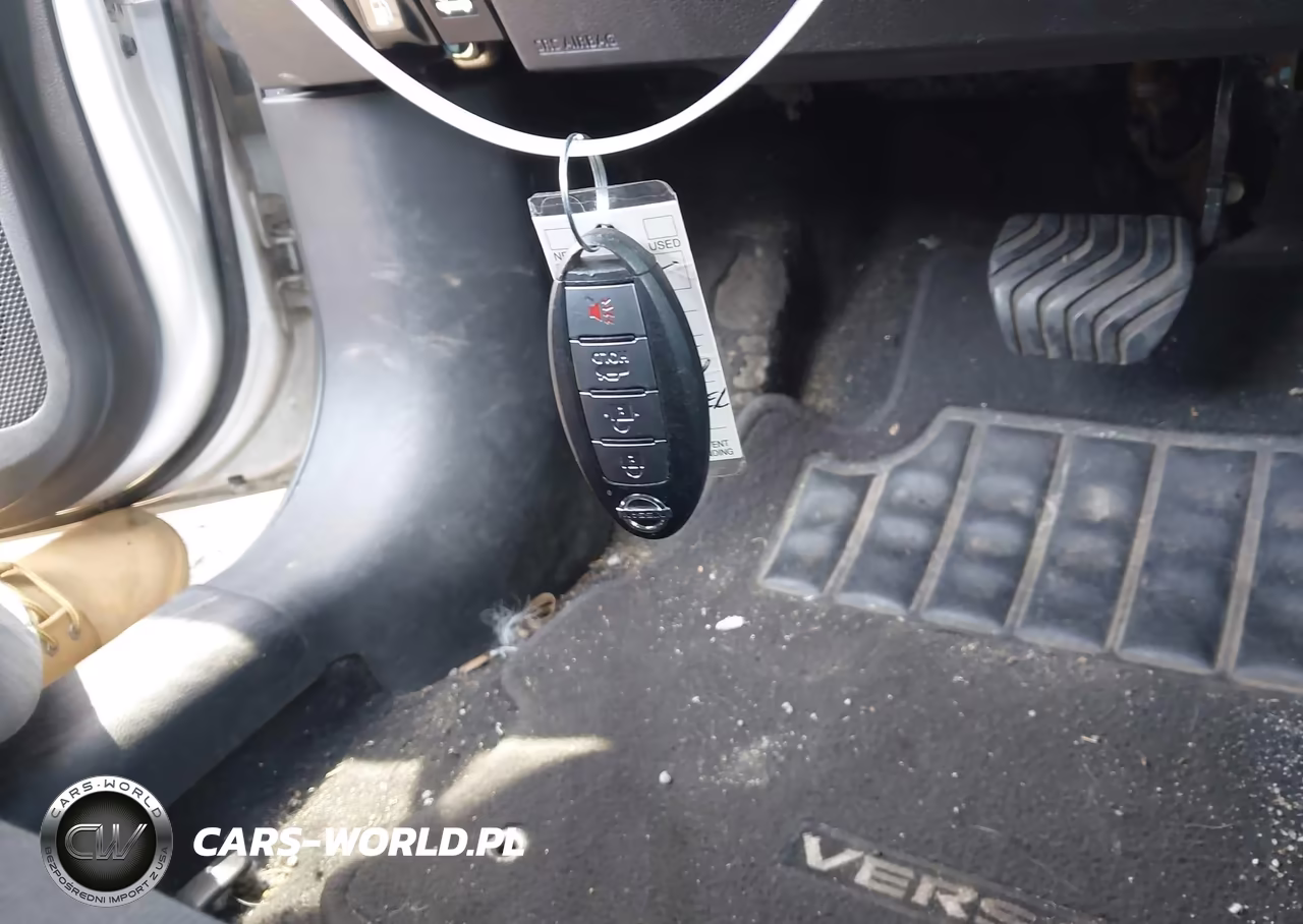 2020 Nissan Versa Sv Xtronic Cvt VIN:3N1CN8EV3LL856940 - 11
