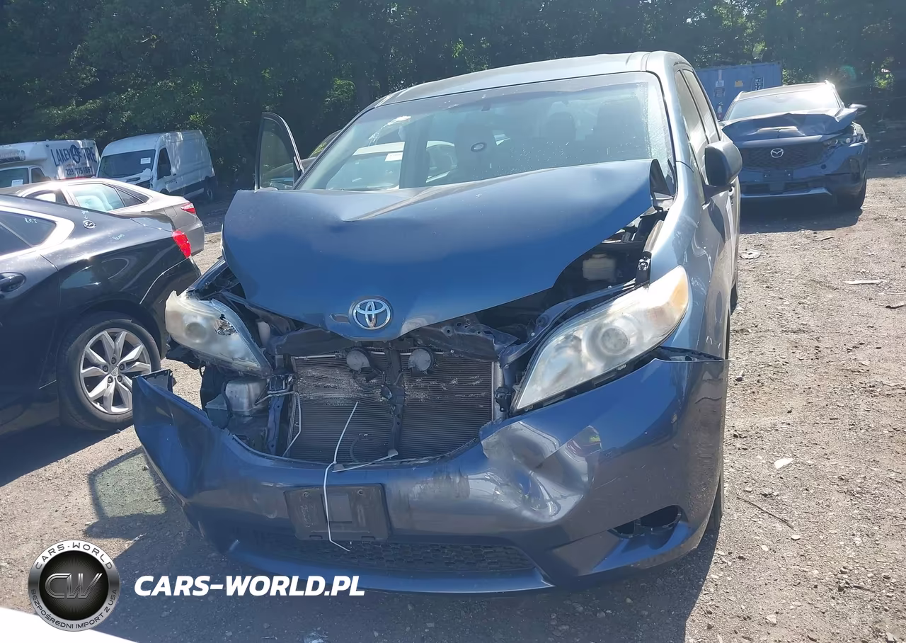 2015 Toyota Sienna L 7 Passenger VIN:5TDZK3DC3FS585962 - 12