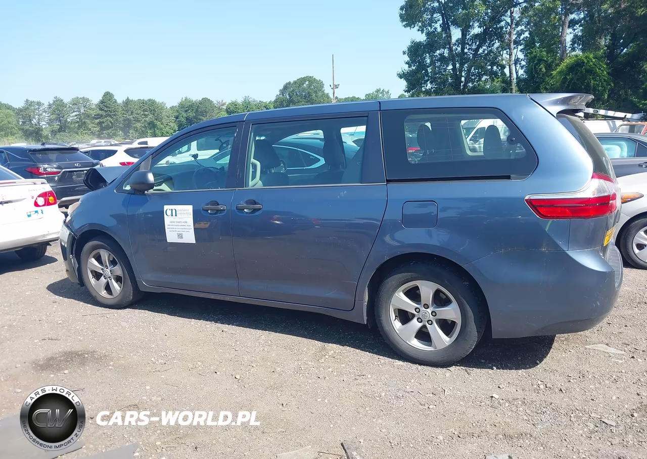 2015 Toyota Sienna L 7 Passenger VIN:5TDZK3DC3FS585962 - 14