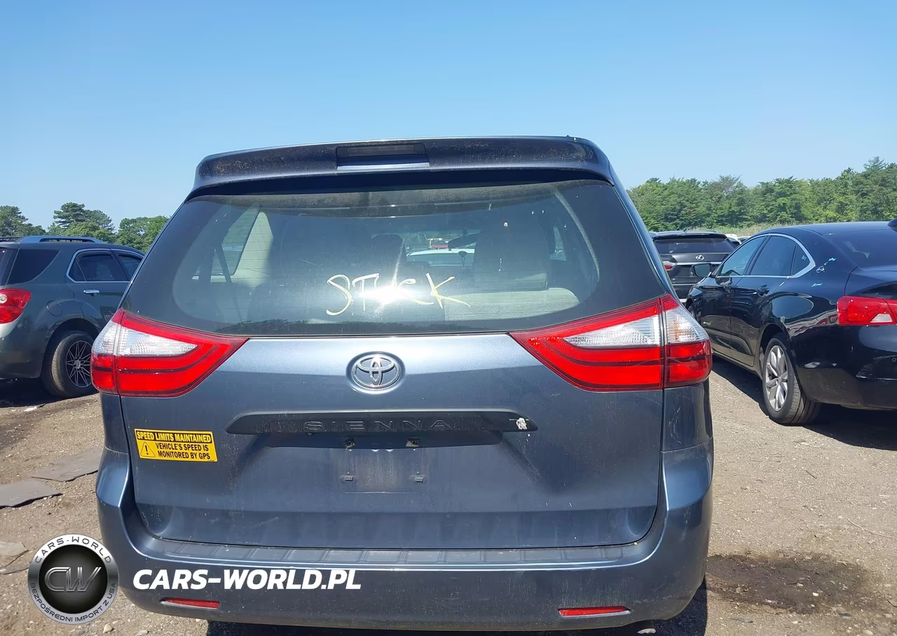2015 Toyota Sienna L 7 Passenger VIN:5TDZK3DC3FS585962 - 16