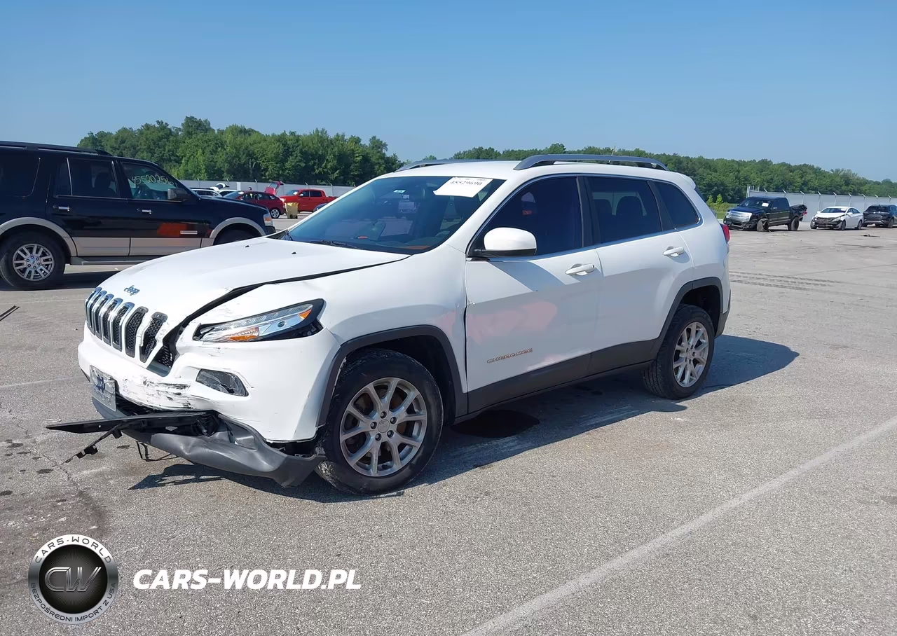 2014 Jeep Cherokee Latitude VIN:1C4PJLCS0EW320756 - 2
