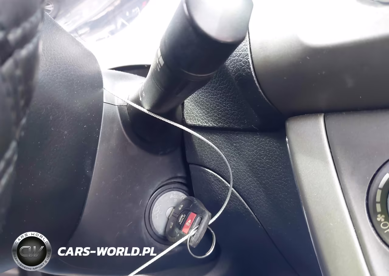 2014 Nissan Sentra S VIN:3N1AB7AP8EY325885 - 11