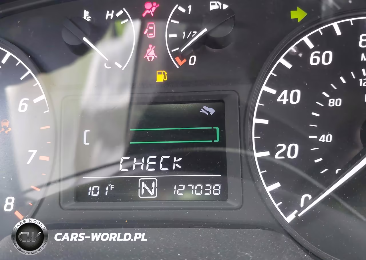 2014 Nissan Sentra S VIN:3N1AB7AP8EY325885 - 7