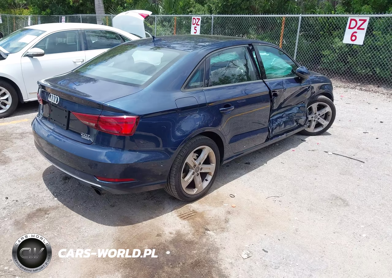 2018 Audi A3 2.0T Premium-2.0T Tech Premium VIN:WAUB8GFF1J1039422 - 4