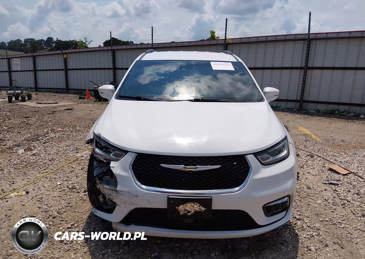2022 Chrysler Pacifica Touring L VIN:2C4RC1BG4NR169420 - 12