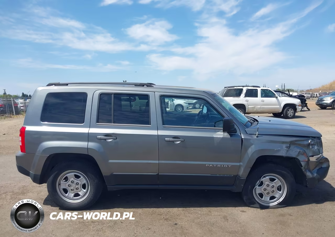 2014 Jeep Patriot Sport VIN:1C4NJRBB5ED601054 - 13