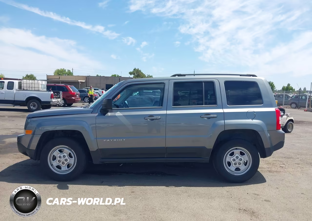 2014 Jeep Patriot Sport VIN:1C4NJRBB5ED601054 - 14